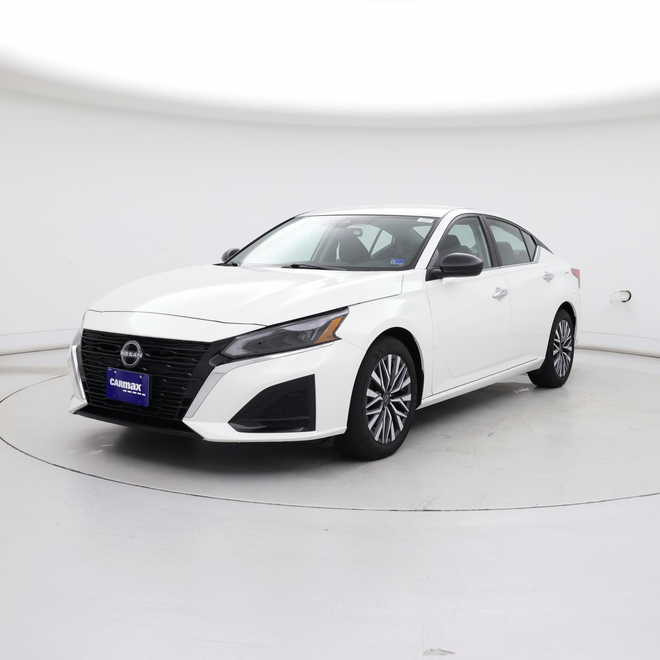 Thumbnail: 2025 Nissan Altima - 4
