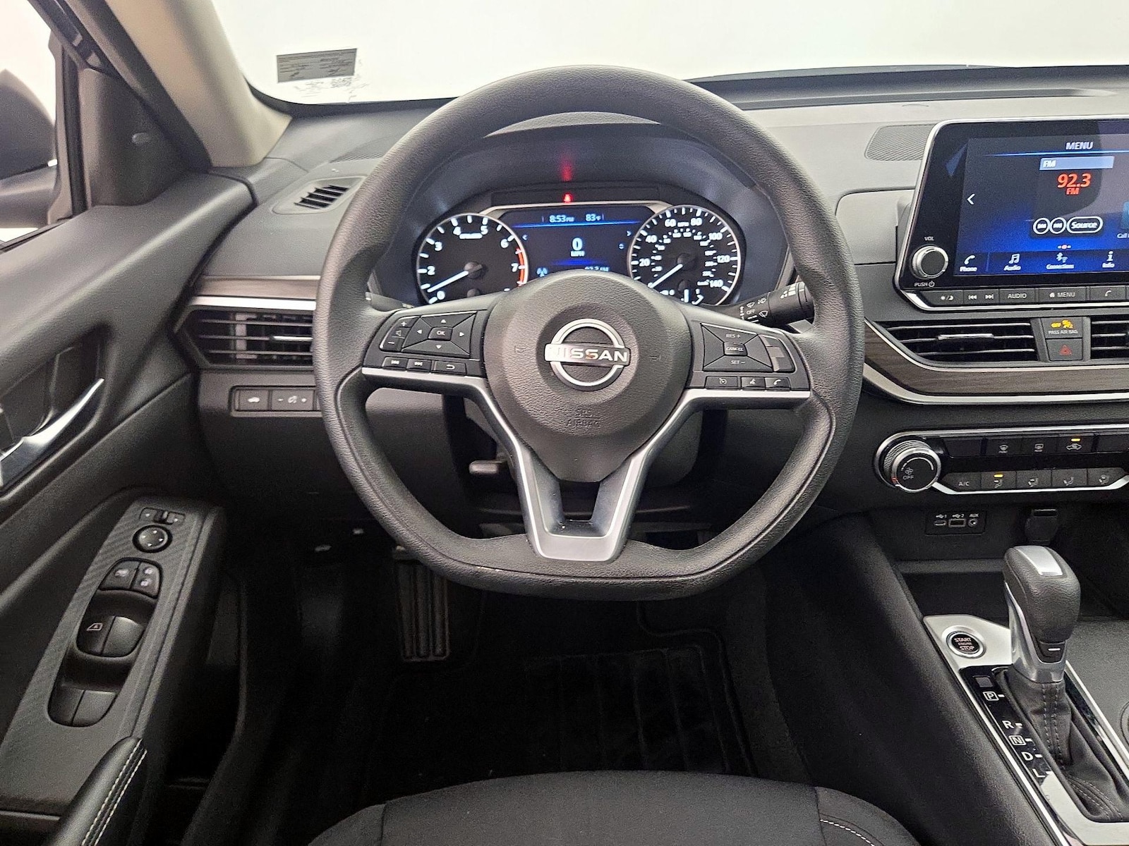 2025 Nissan Altima SV - Photo 11