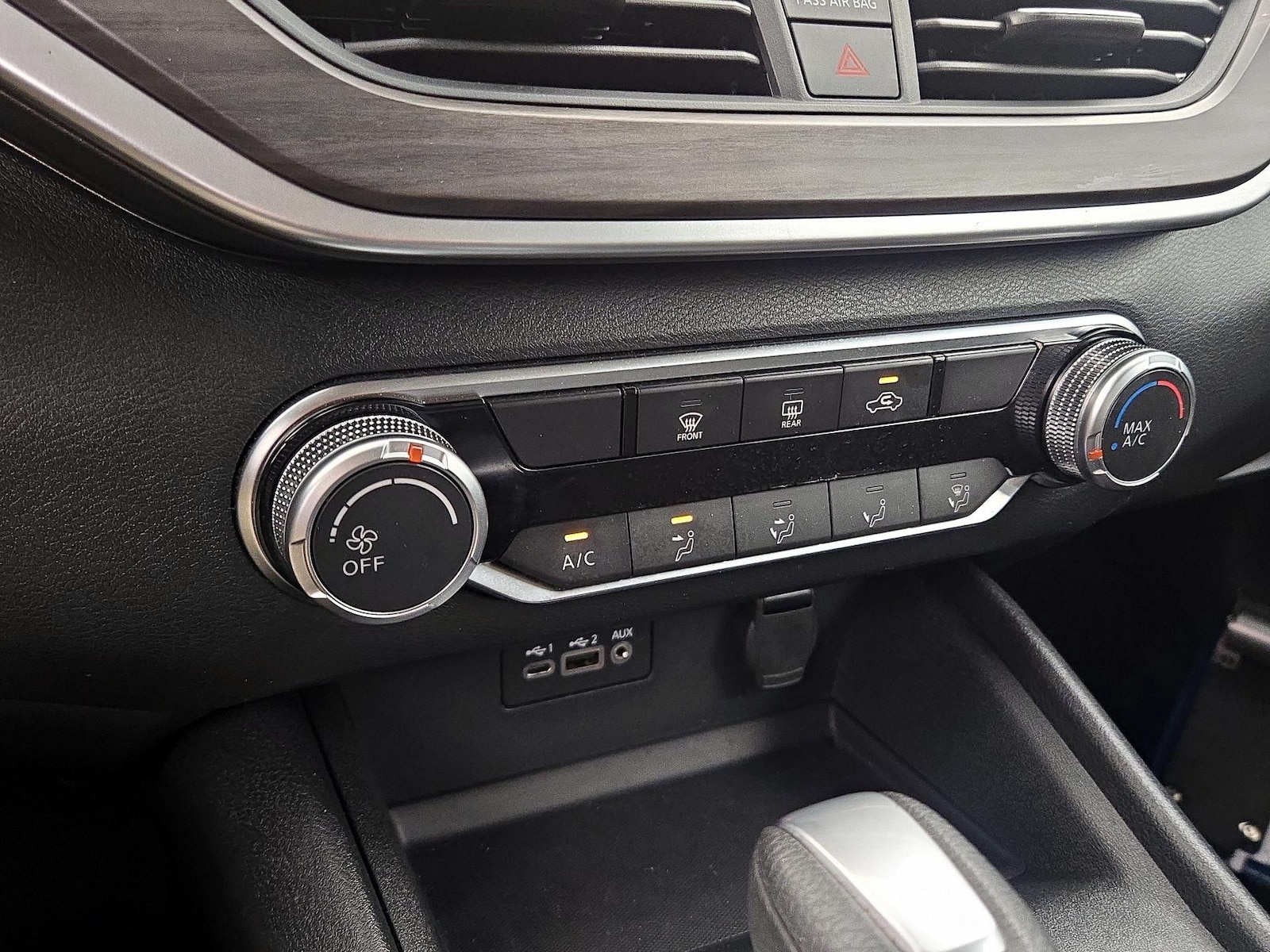2025 Nissan Altima SV - Photo 17