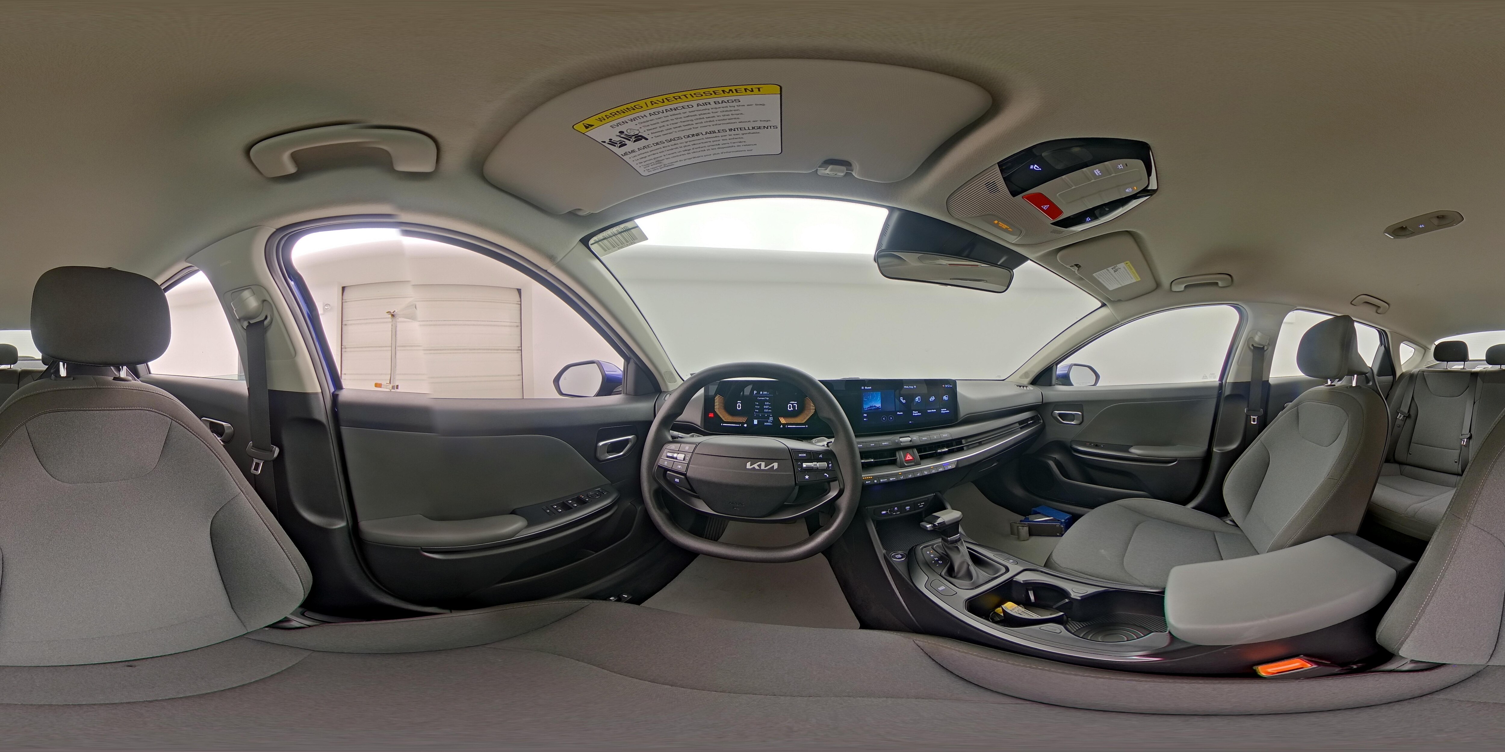 2025 Kia K4 LXS - Photo 26