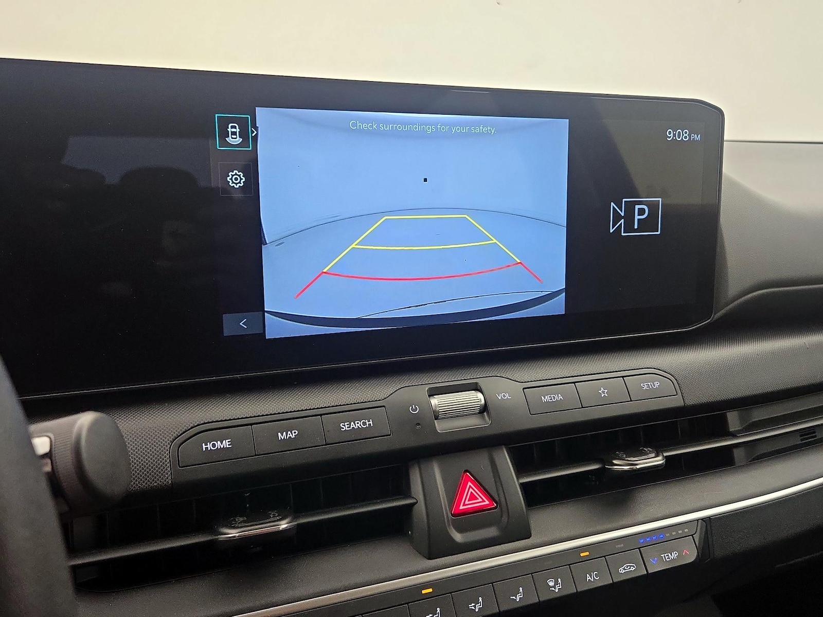 2025 Kia K4 LXS - Photo 15