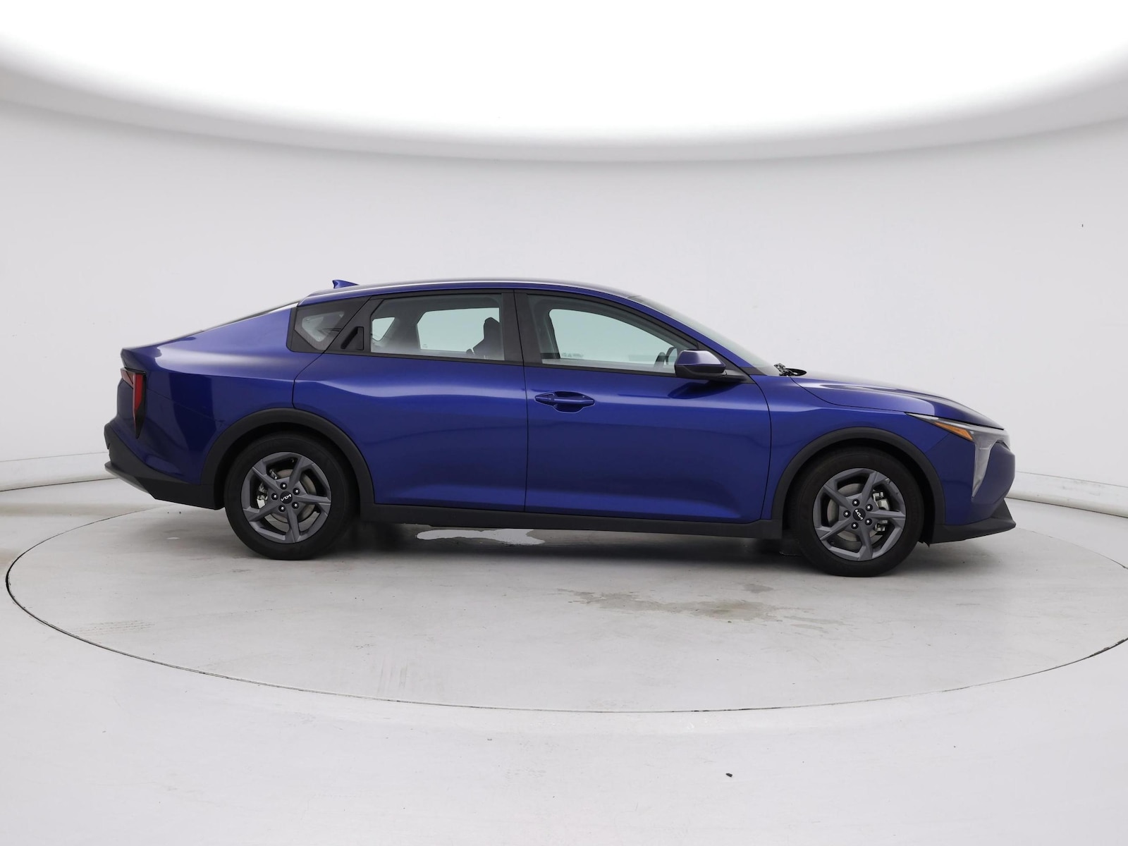 2025 Kia K4 LXS - Photo 8