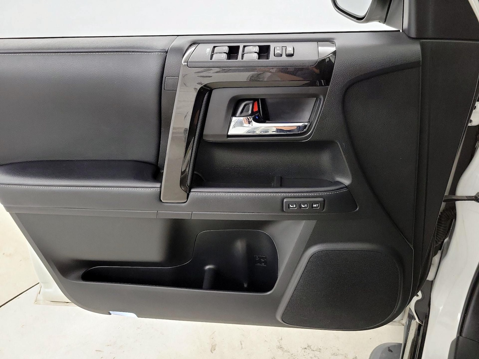2021 Toyota 4Runner Night Shade - Photo 13