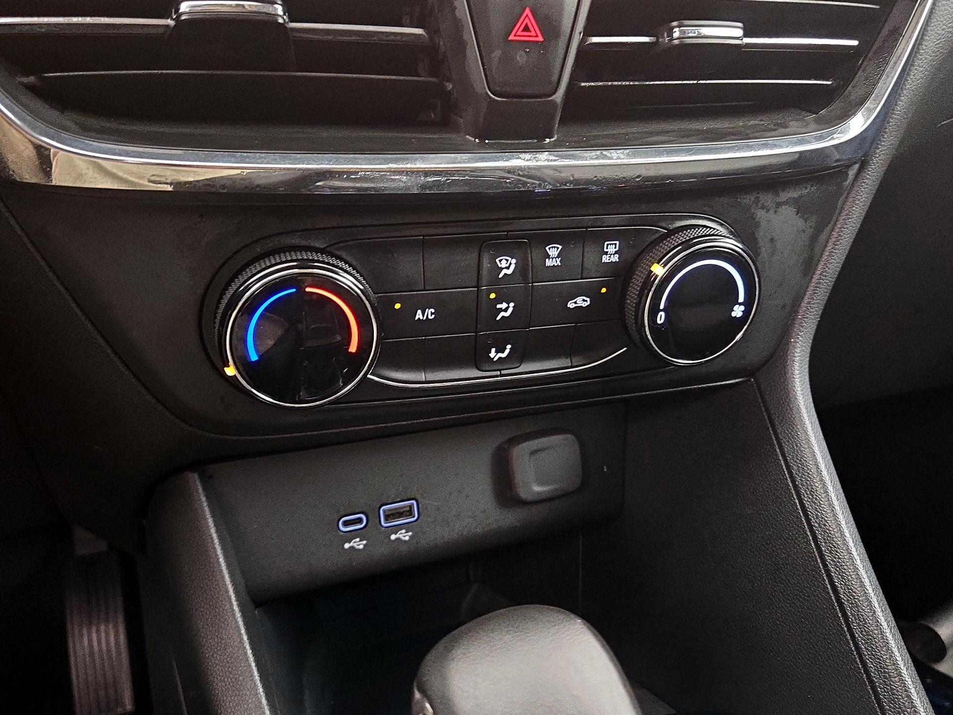 Thumbnail: 2025 Buick Encore GX - 16