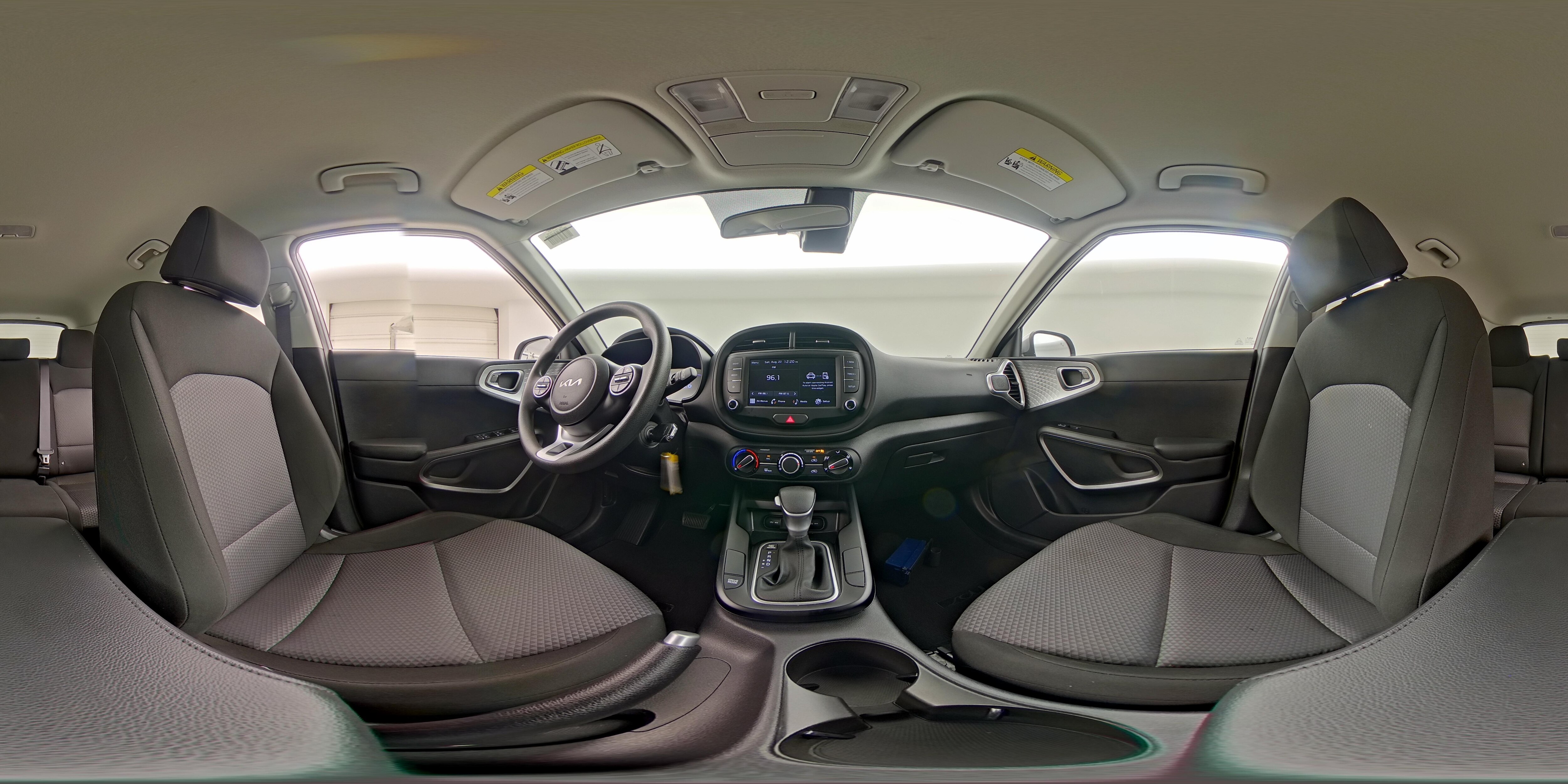 2025 Kia Soul LX - Photo 25