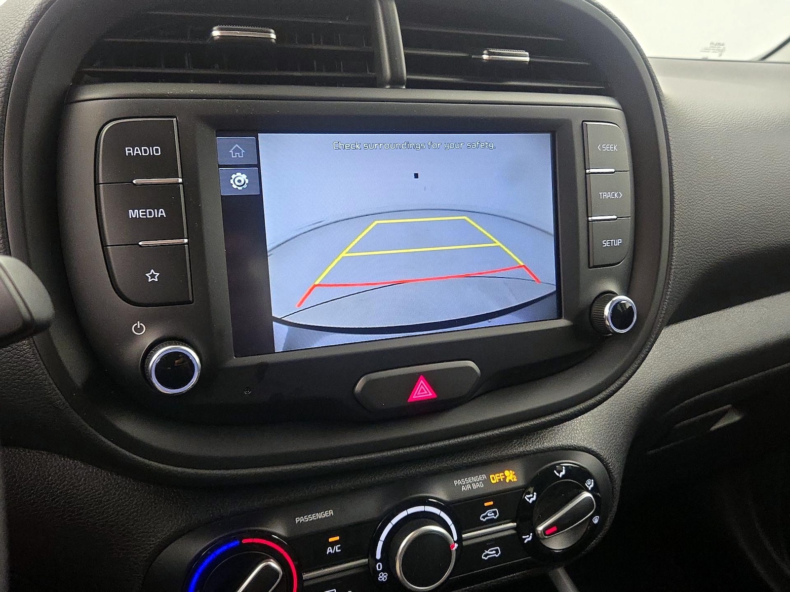 2025 Kia Soul LX - Photo 15