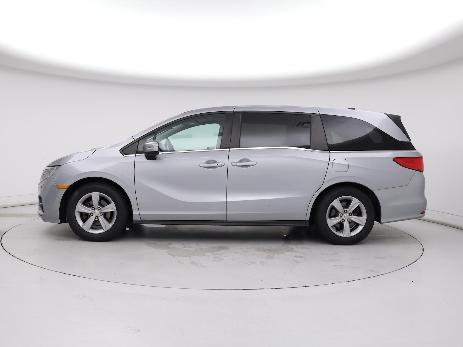 2018 Honda Odyssey EX-L - Photo 4