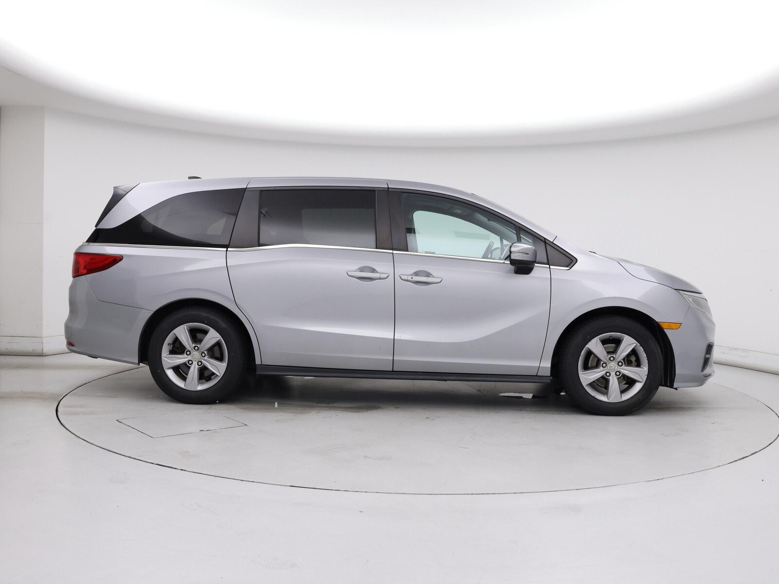 2018 Honda Odyssey EX-L - Photo 8