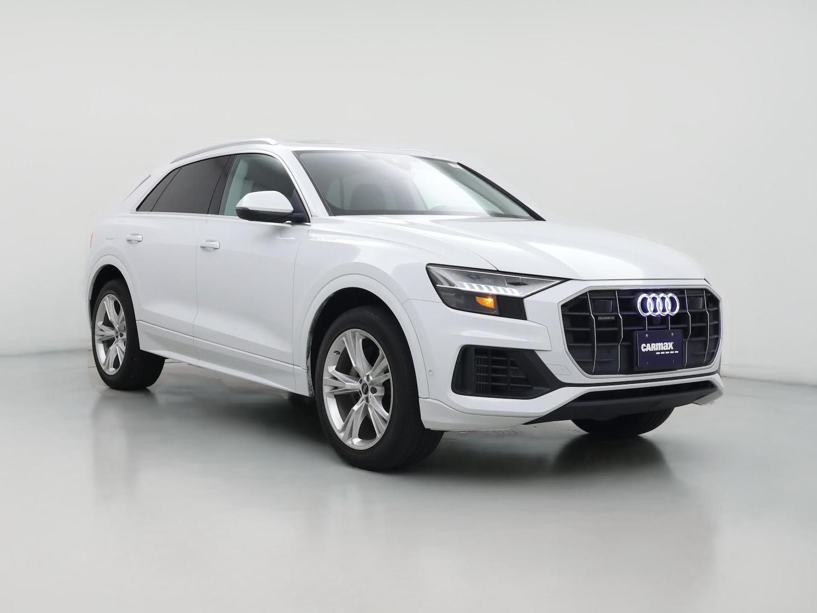 2023 Audi Q8