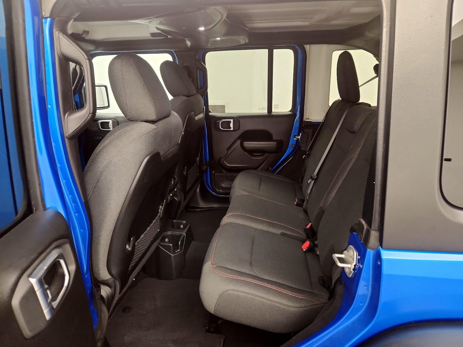 2025 Jeep Wrangler 4-Door Rubicon - Photo 20