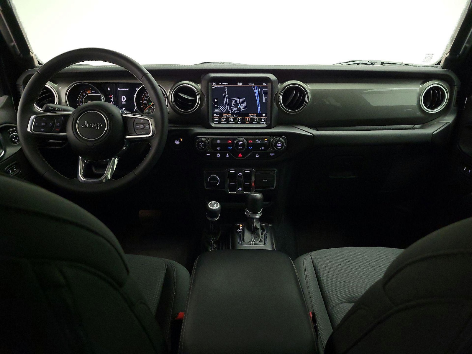Apple CarPlay® & Android Auto™