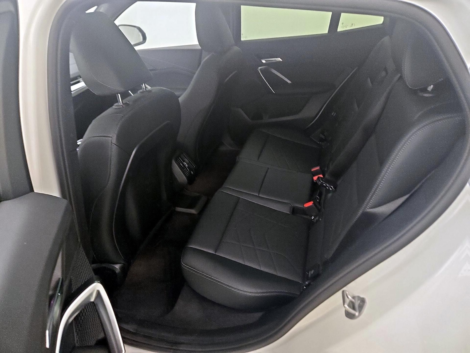 2026 BMW X2 28i - Photo 22