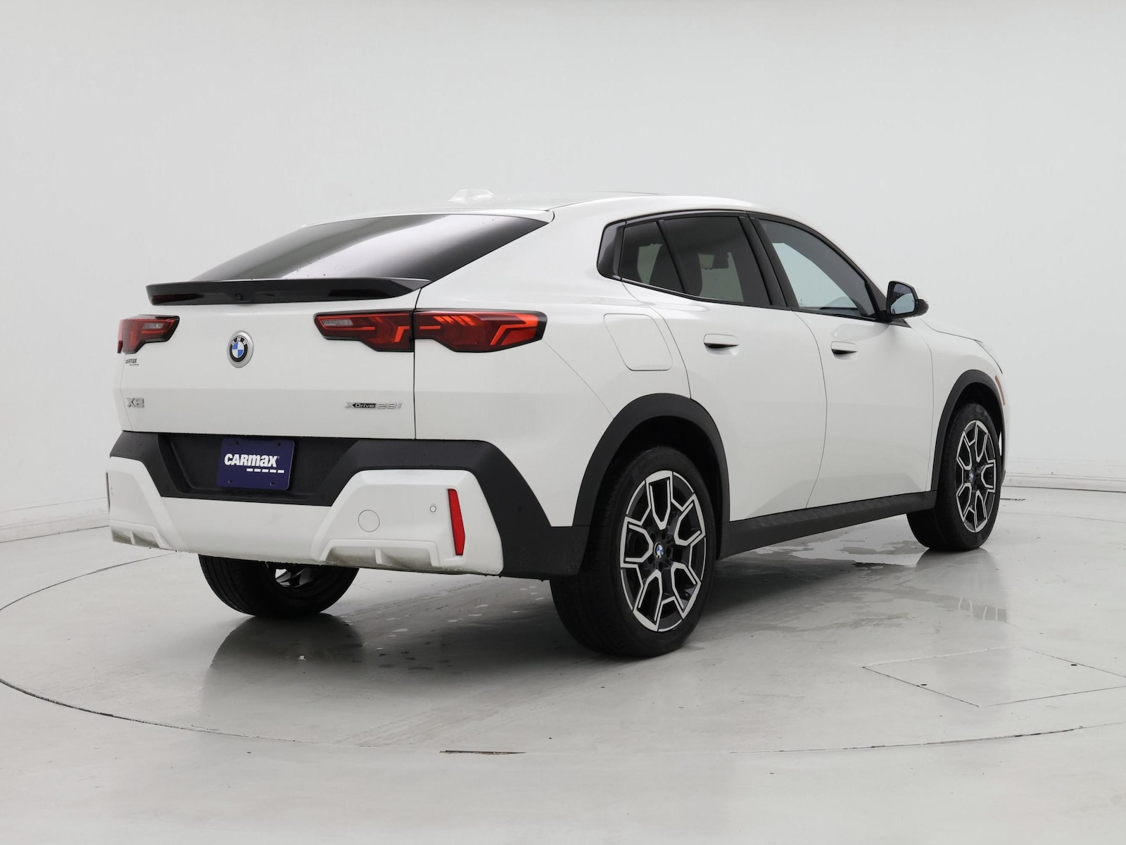 2026 BMW X2 28i - Photo 9