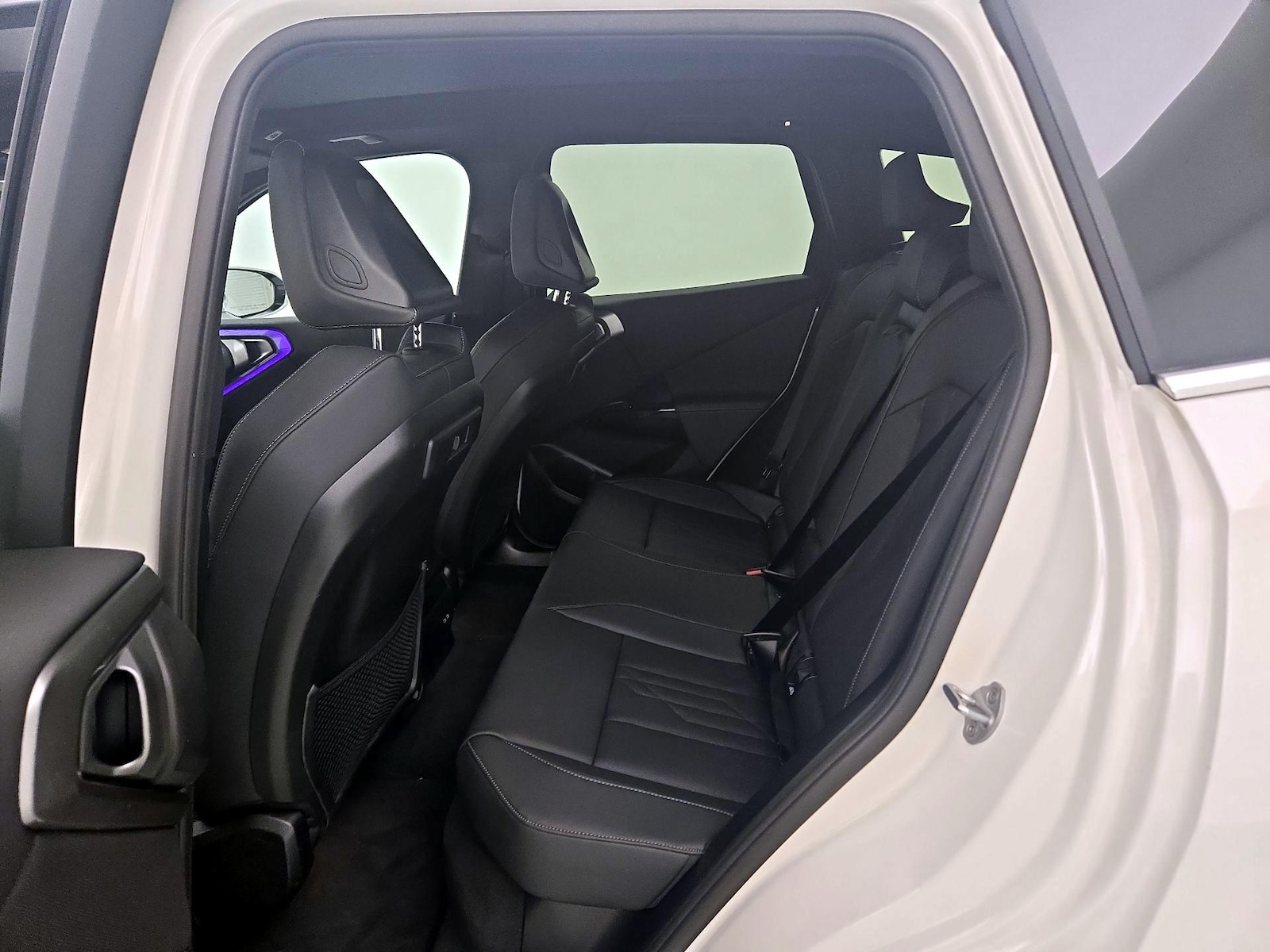 2026 BMW X3 30 - Photo 20