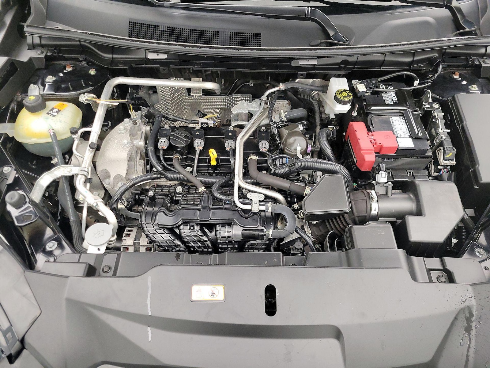 2024 Mitsubishi Outlander SE - Photo 25