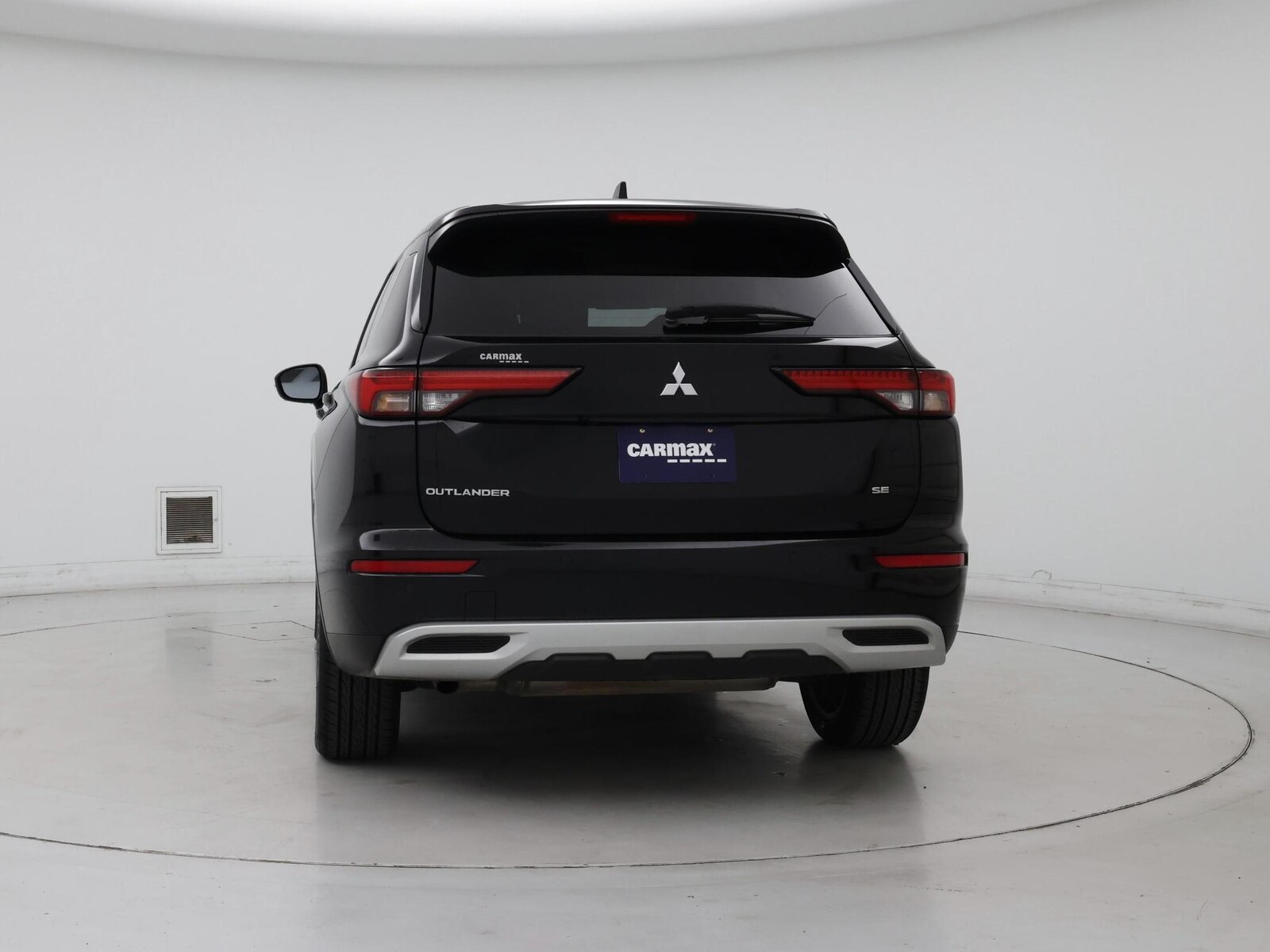 2024 Mitsubishi Outlander SE - Photo 7