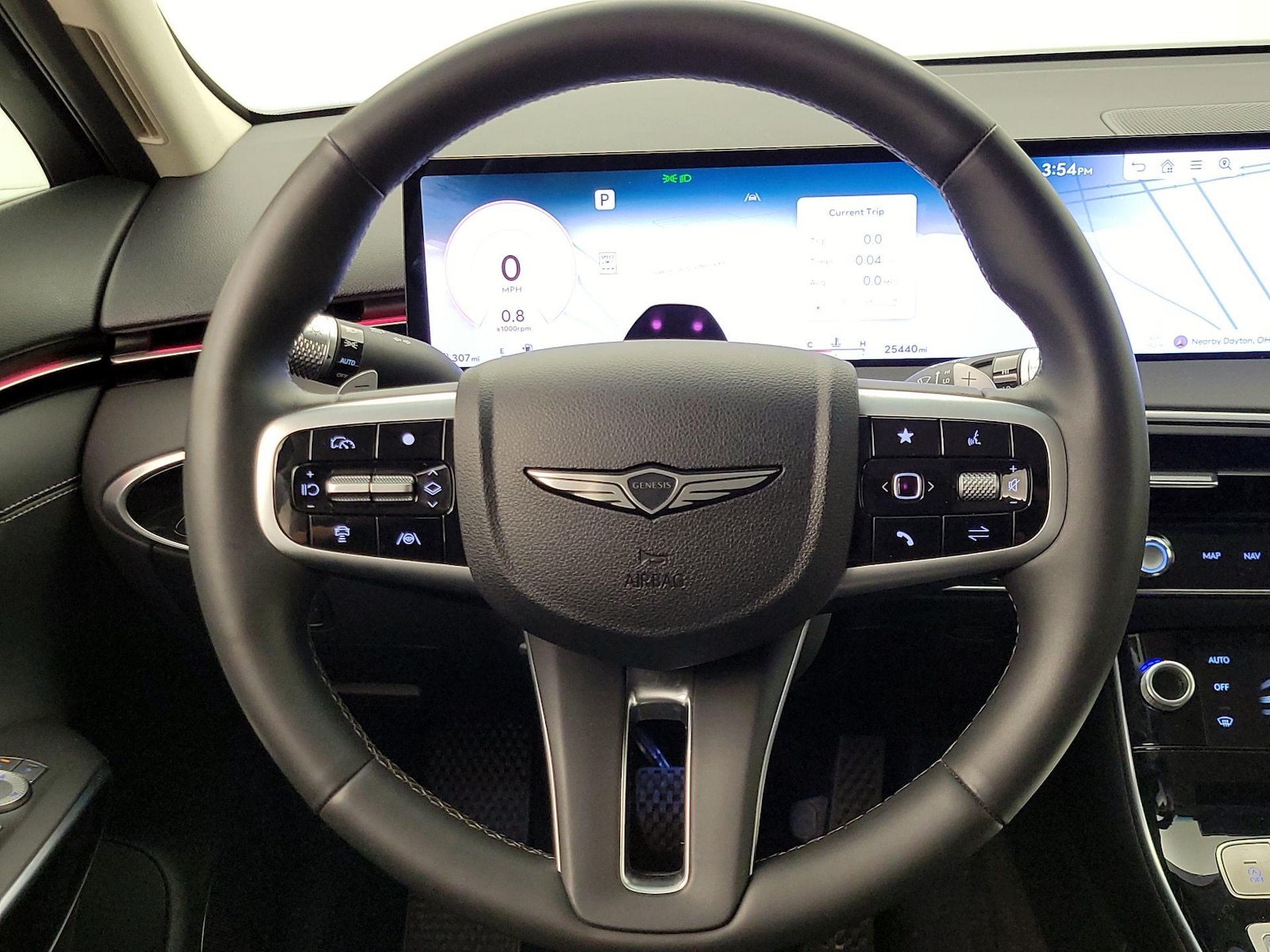 2026 GENESIS GV70 Standard - Photo 11