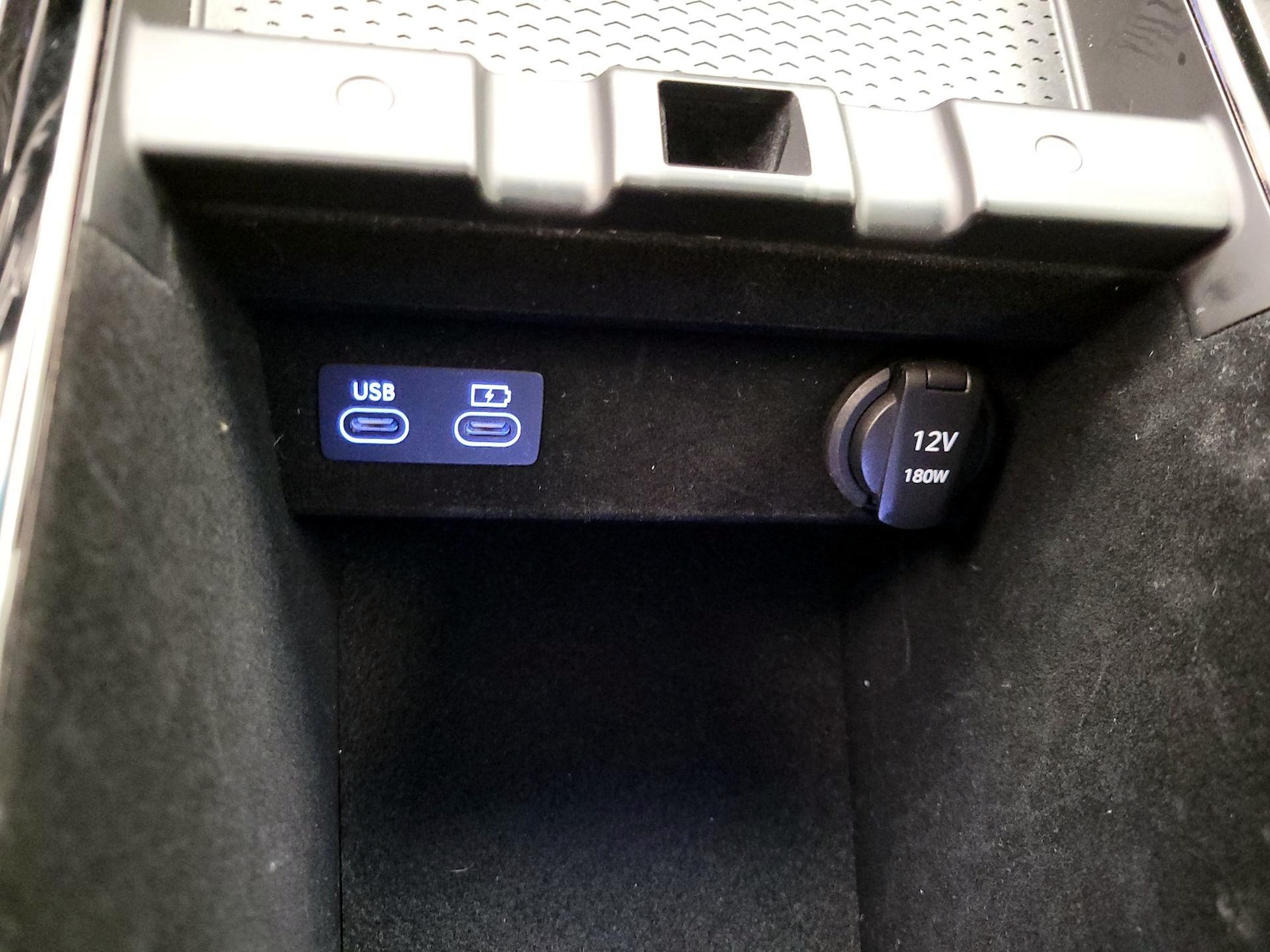 2026 GENESIS GV70 Standard - Photo 20