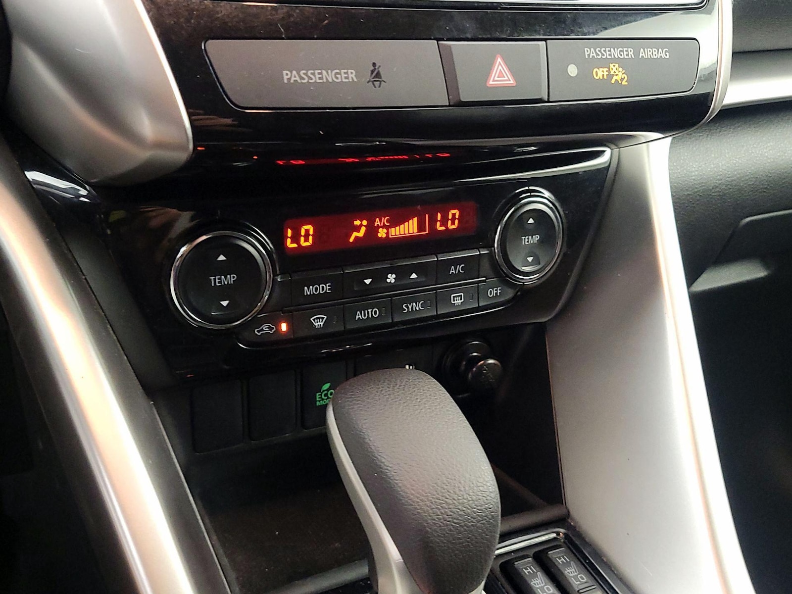 2025 Mitsubishi Eclipse Cross SE - Photo 17