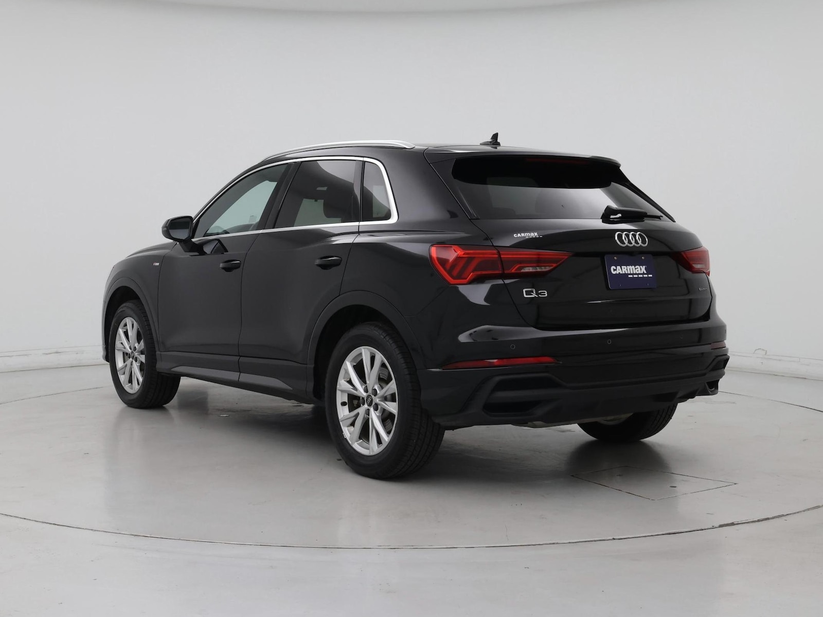2025 Audi Q3 S Line Premium - Photo 3