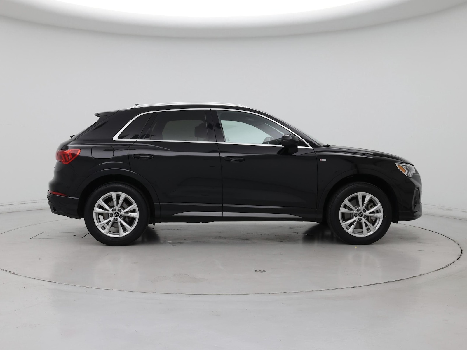 2025 Audi Q3 S Line Premium - Photo 8