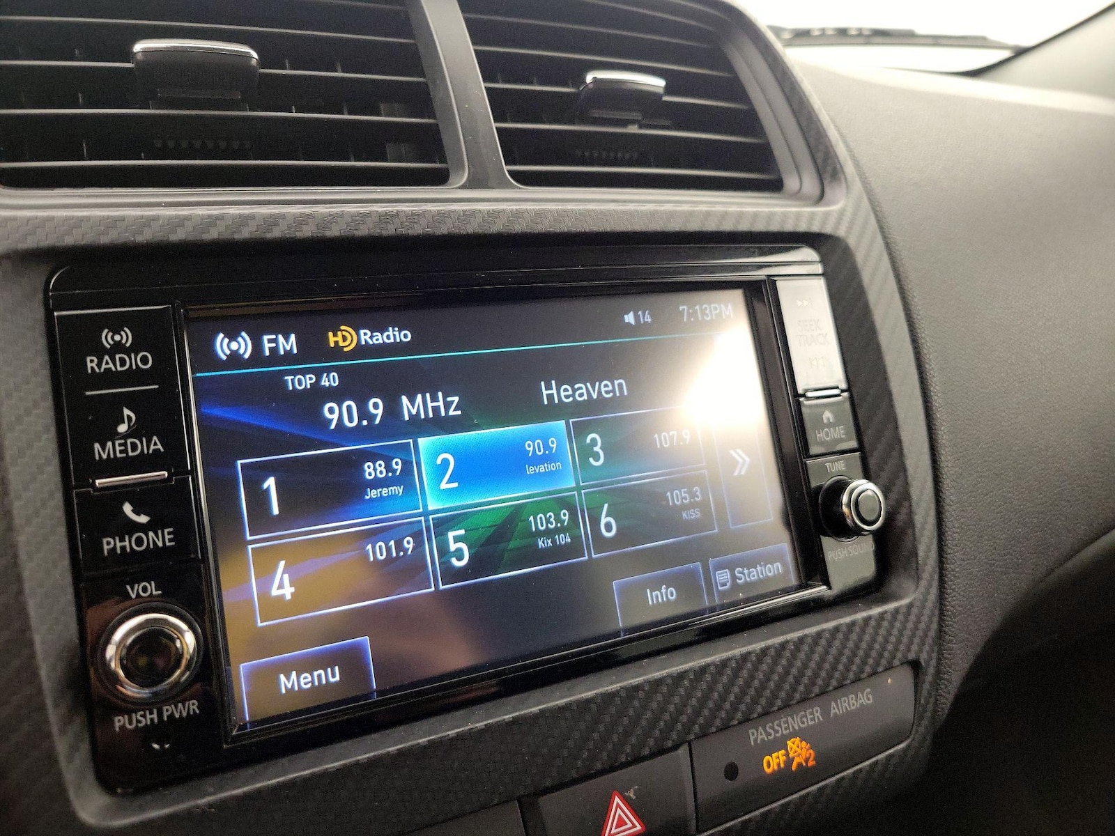 2025 Mitsubishi Outlander Sport ES - Photo 16