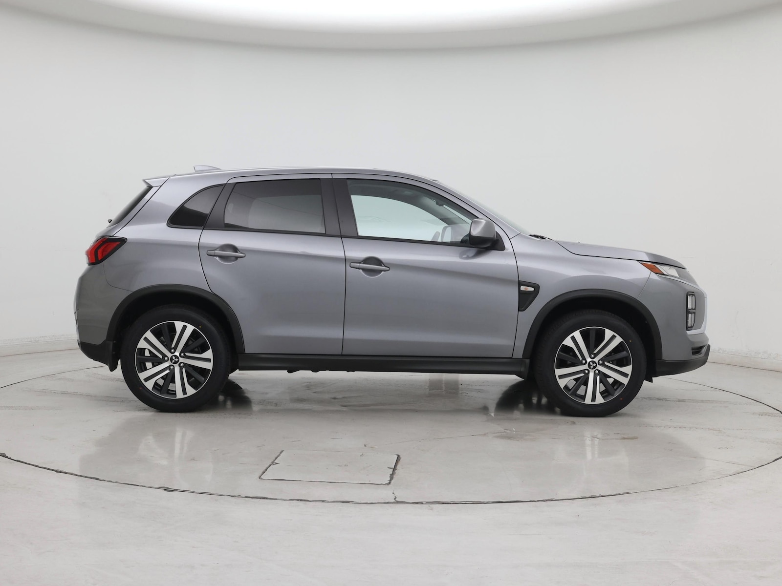 2025 Mitsubishi Outlander Sport ES - Photo 8