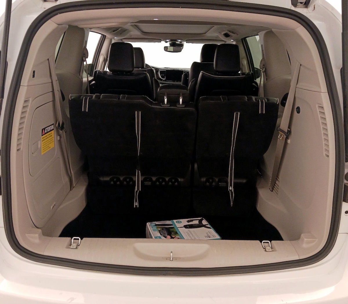 Trunk/Cargo (Seats Up)