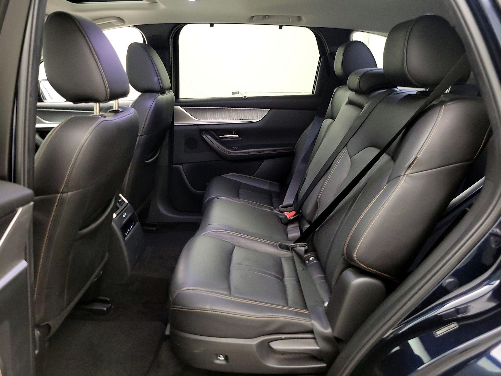 Rear Air Conditioning