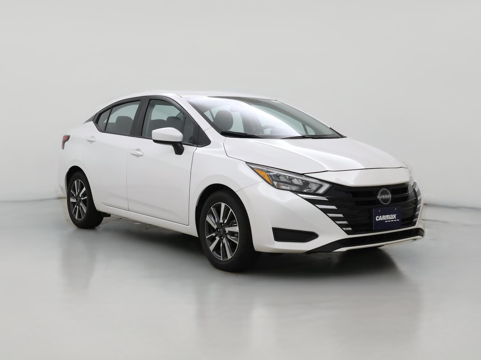 2025 Nissan Versa Sedan