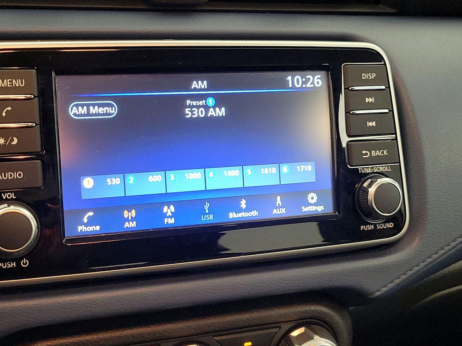 2025 Nissan Versa Sedan SV - Photo 15