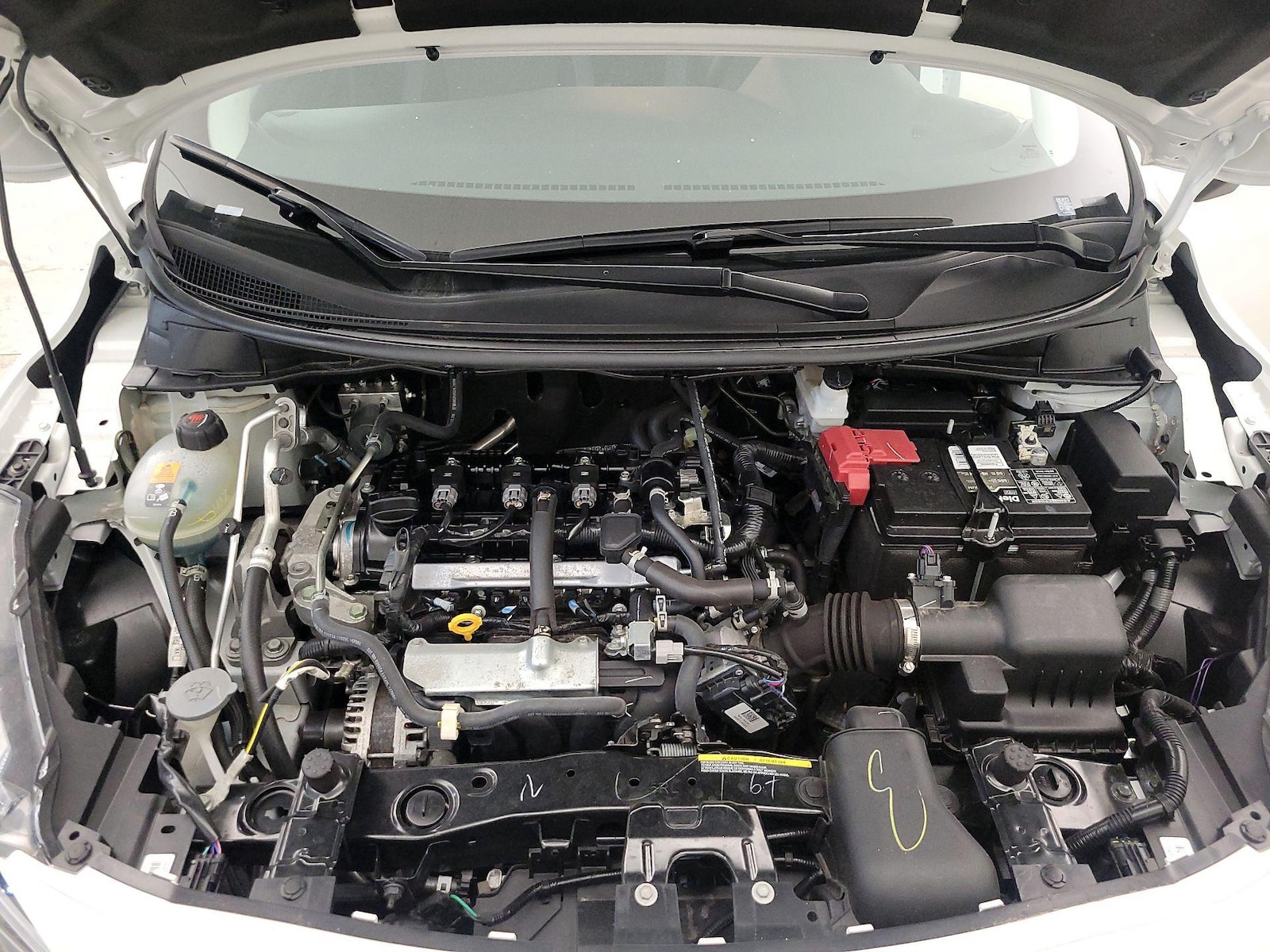 2025 Nissan Versa Sedan SV - Photo 21