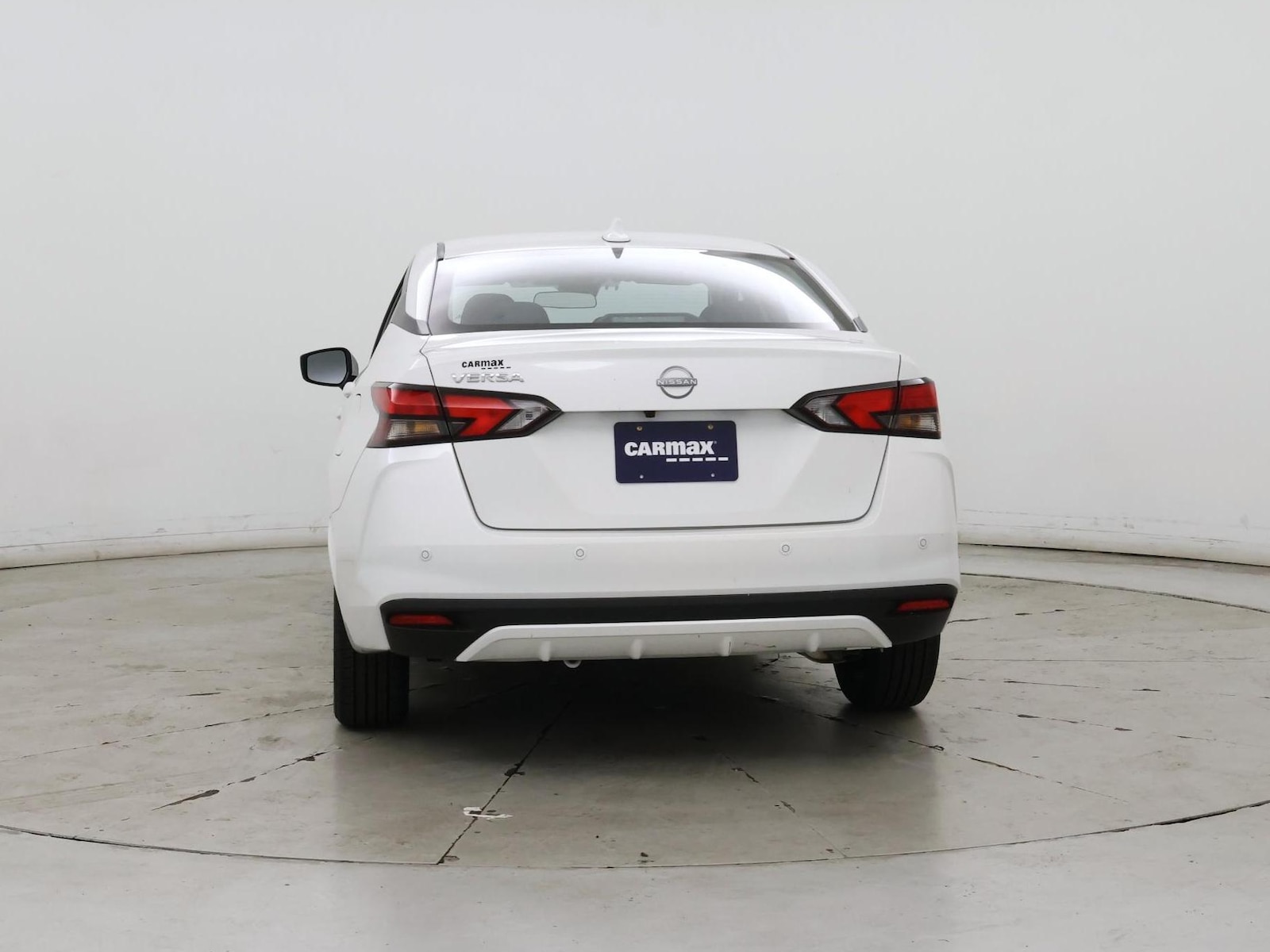 2025 Nissan Versa Sedan SV - Photo 7