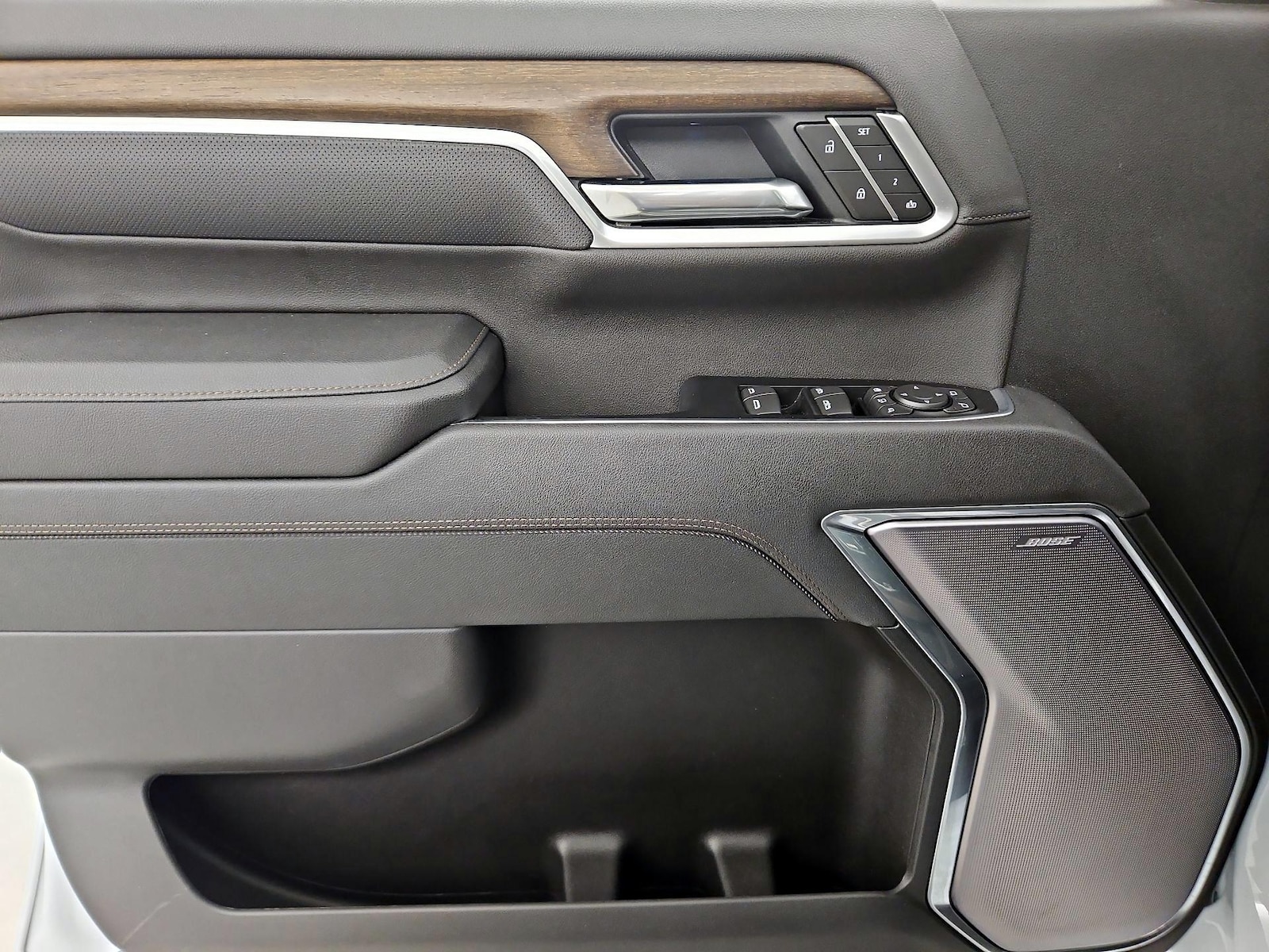 2026 Chevrolet Silverado 2500HD High Country - Photo 13