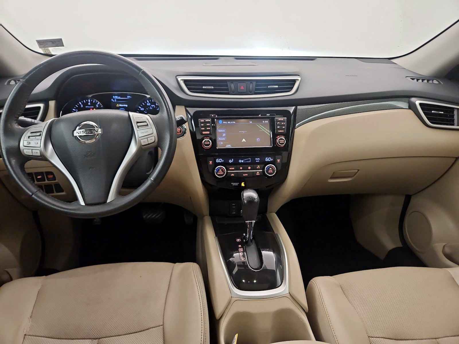 2016 Nissan Rogue SL - Photo 10