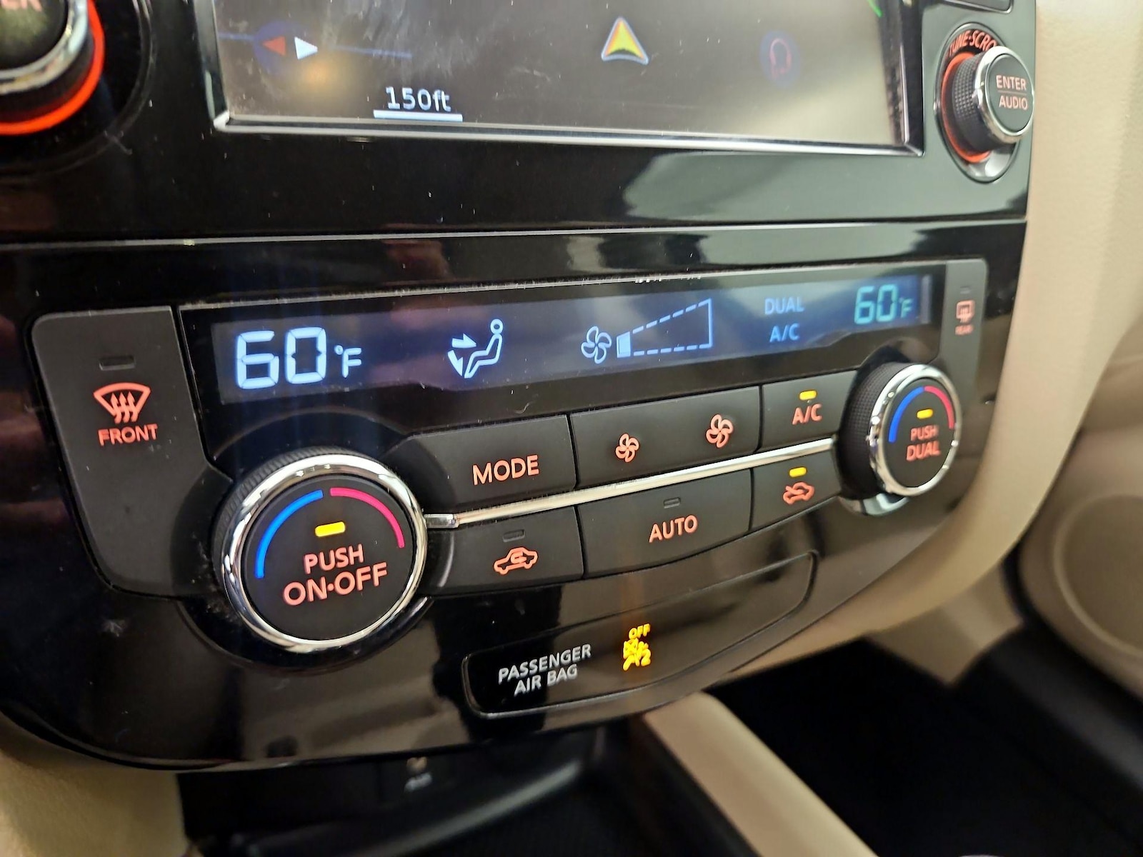 2016 Nissan Rogue SL - Photo 18