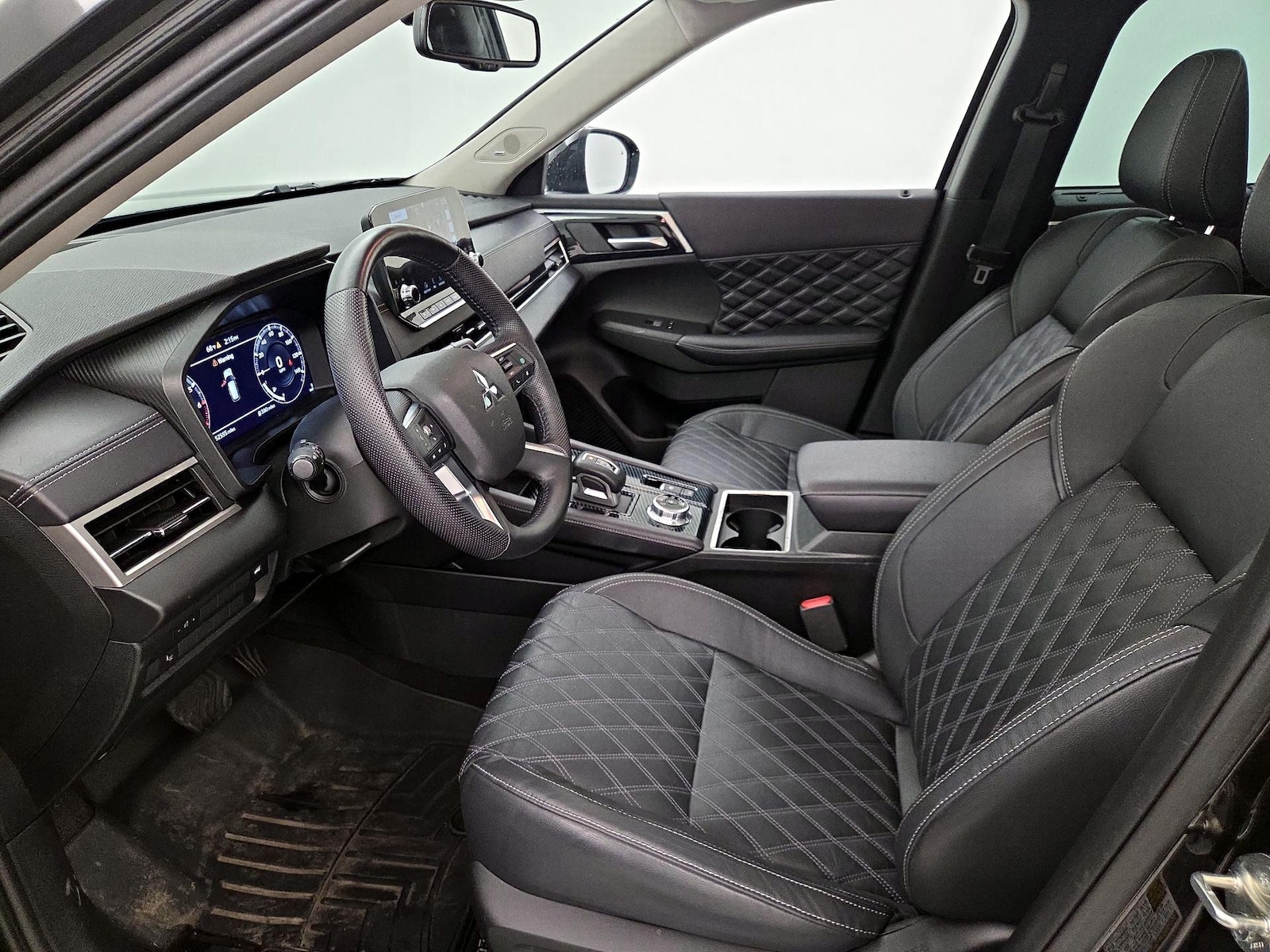 2023 Mitsubishi Outlander SEL - Photo 12