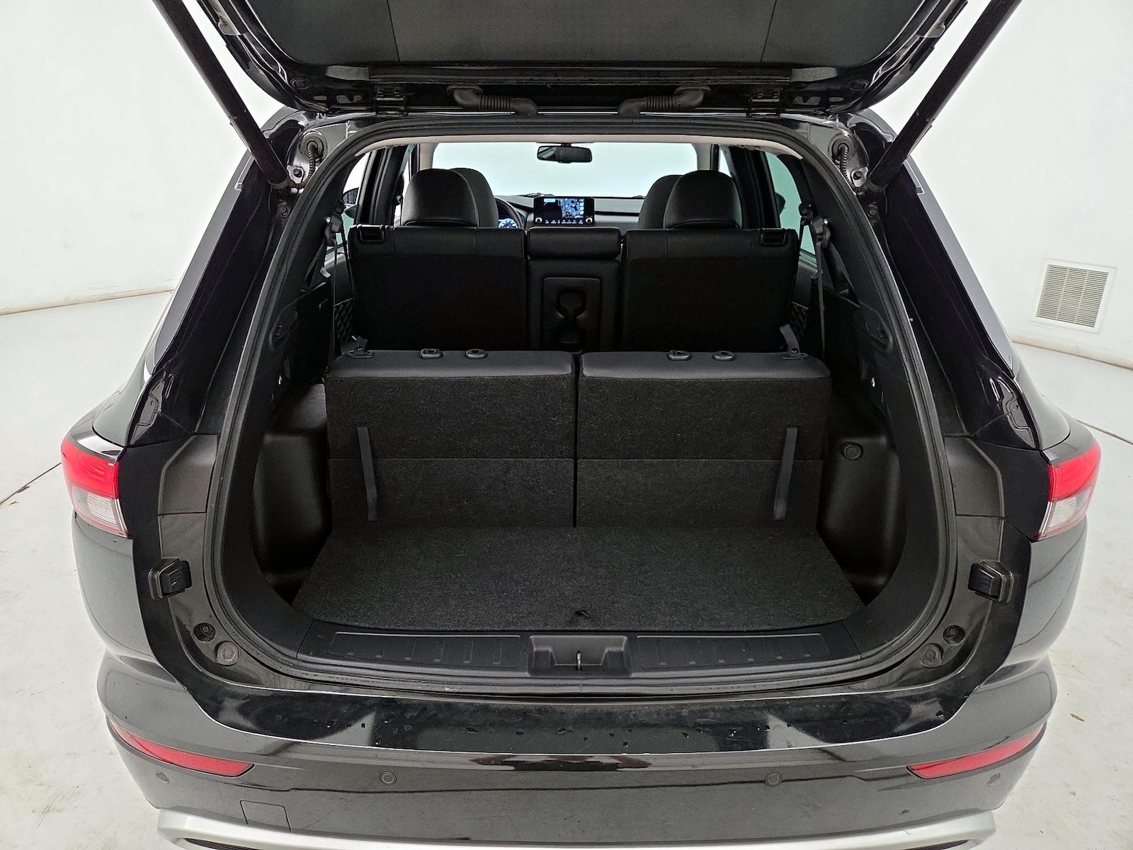 2023 Mitsubishi Outlander SEL - Photo 24