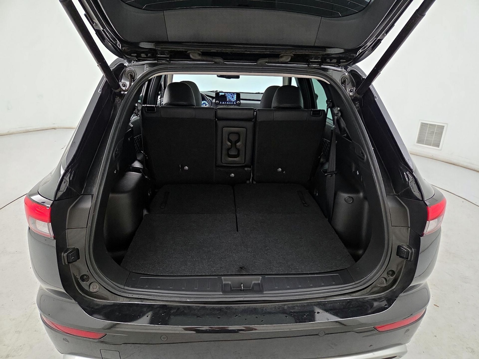 2023 Mitsubishi Outlander SEL - Photo 25