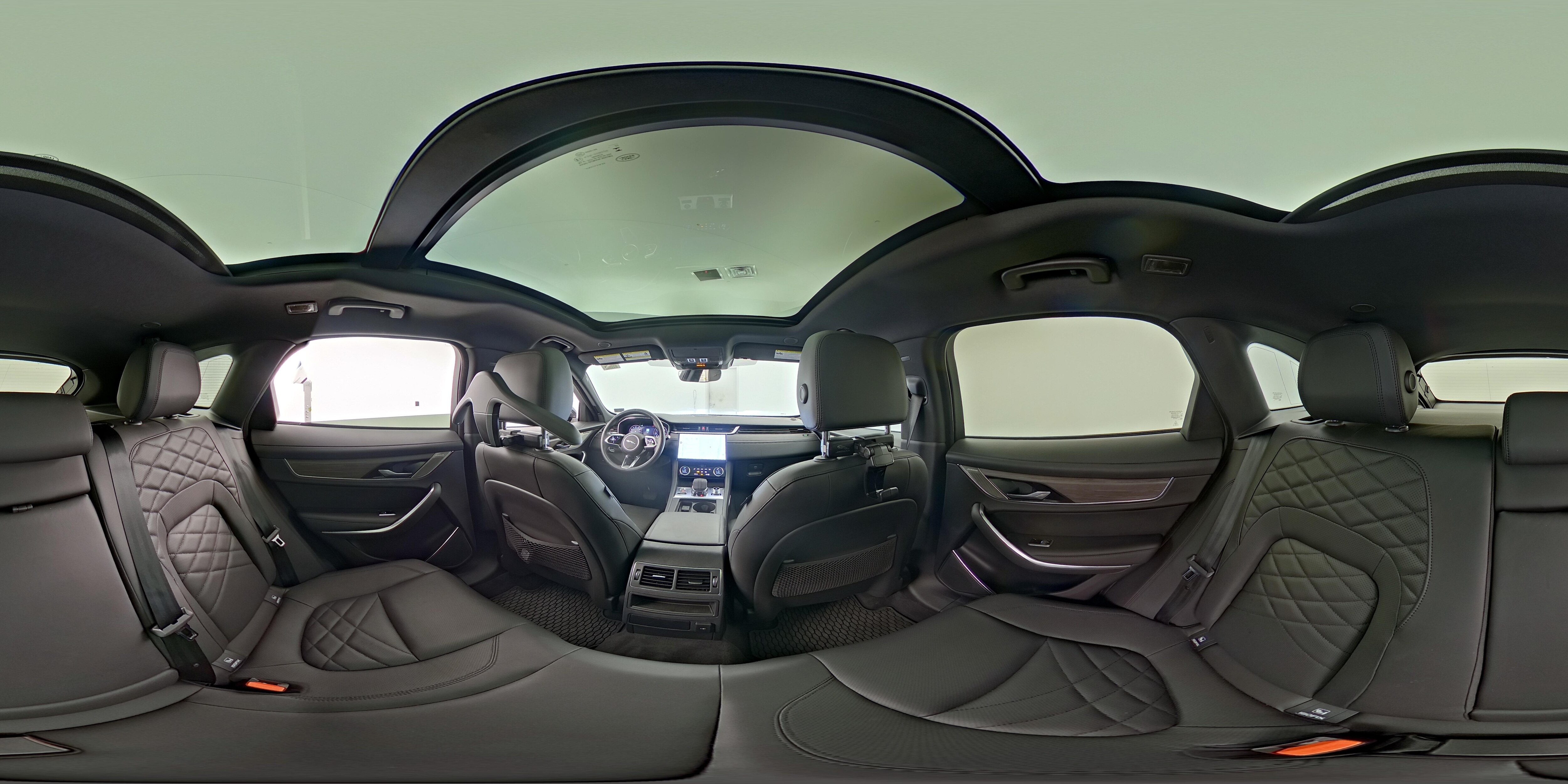 2023 Jaguar F-Pace S - Photo 26