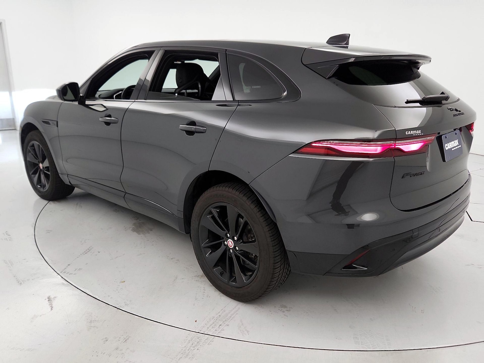 2023 Jaguar F-Pace S - Photo 7