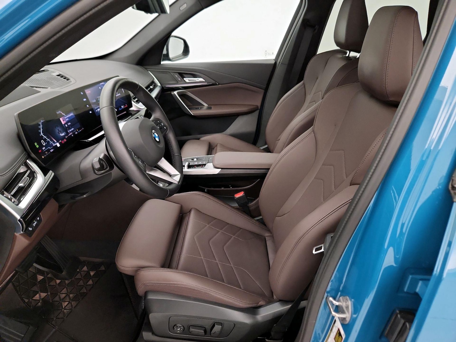 2024 BMW X1 28i - Photo 12