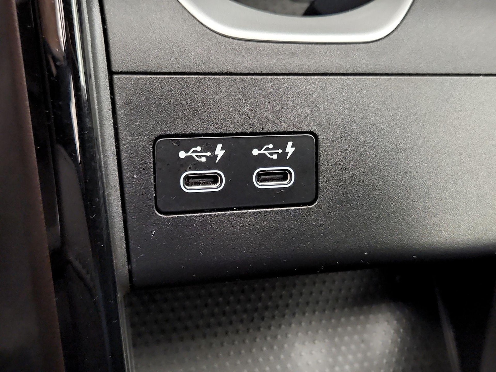 2024 BMW X1 28i - Photo 19