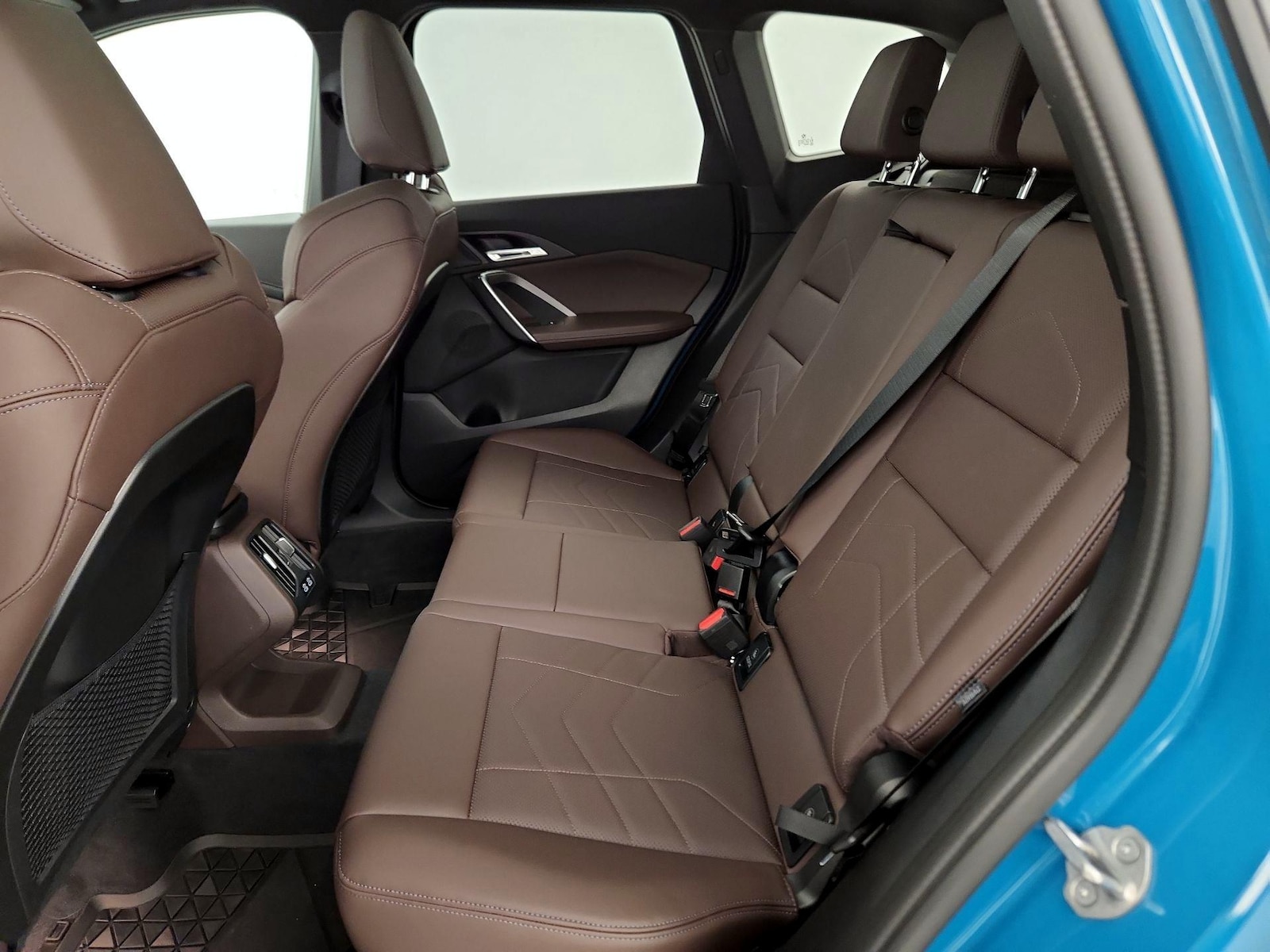 2024 BMW X1 28i - Photo 21