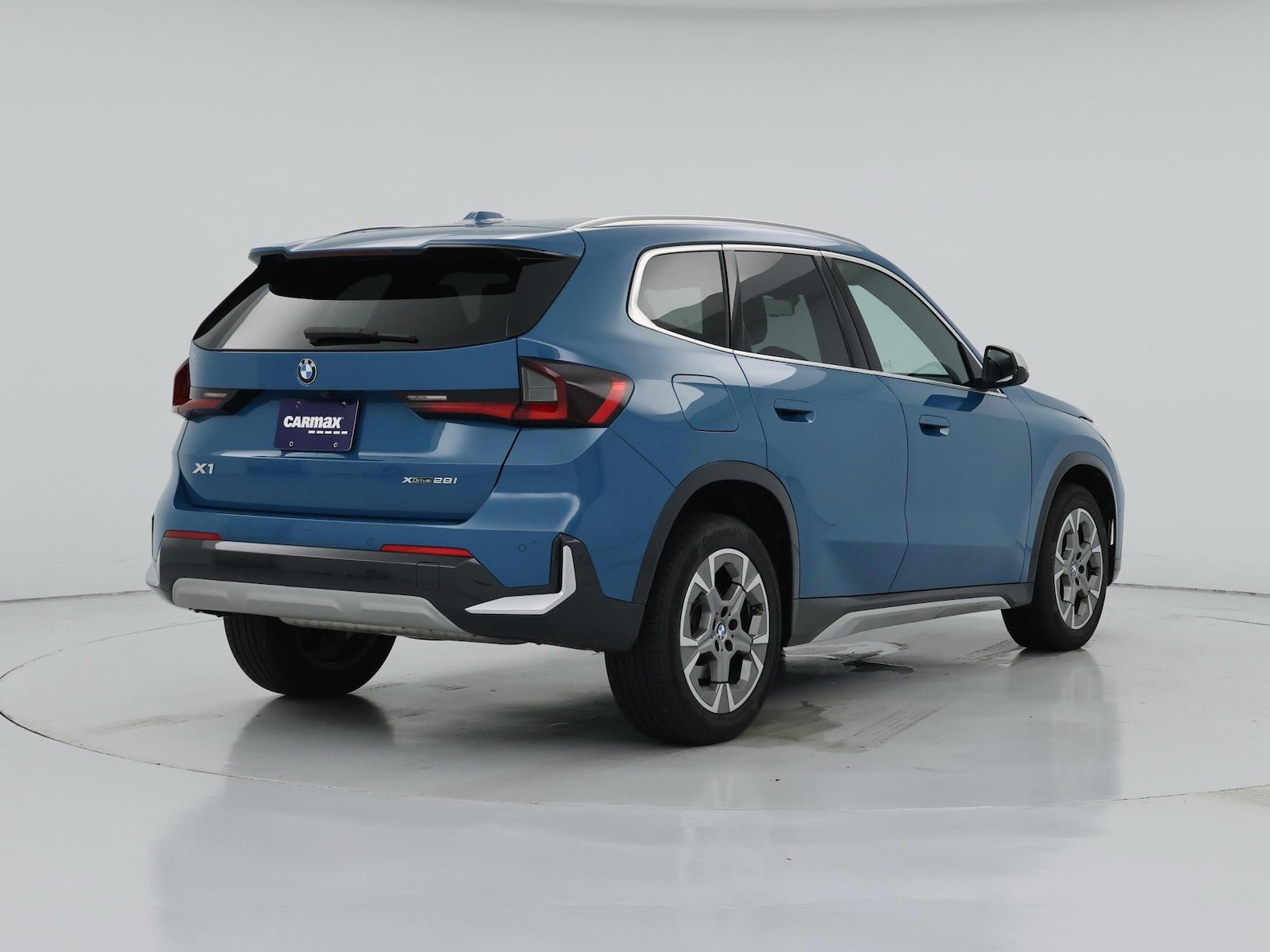 2024 BMW X1 28i - Photo 9
