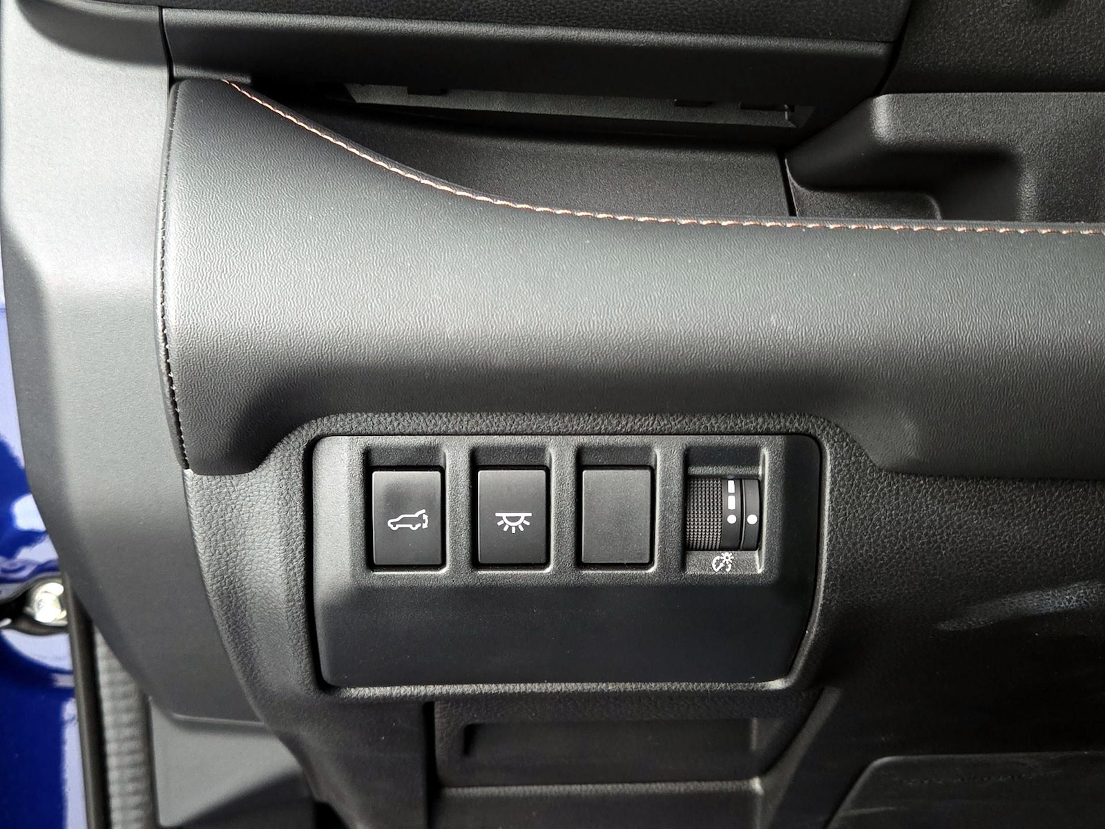 2026 Subaru Ascent Limited Bronze Edition - Photo 14