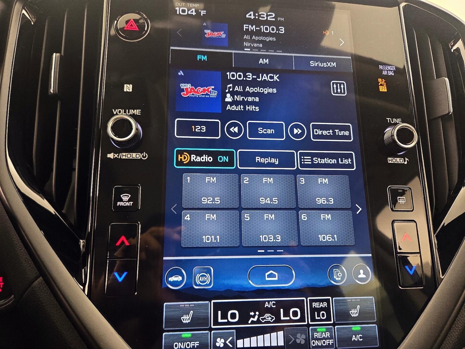 2025 Subaru Ascent Bronze Edition - Photo 17