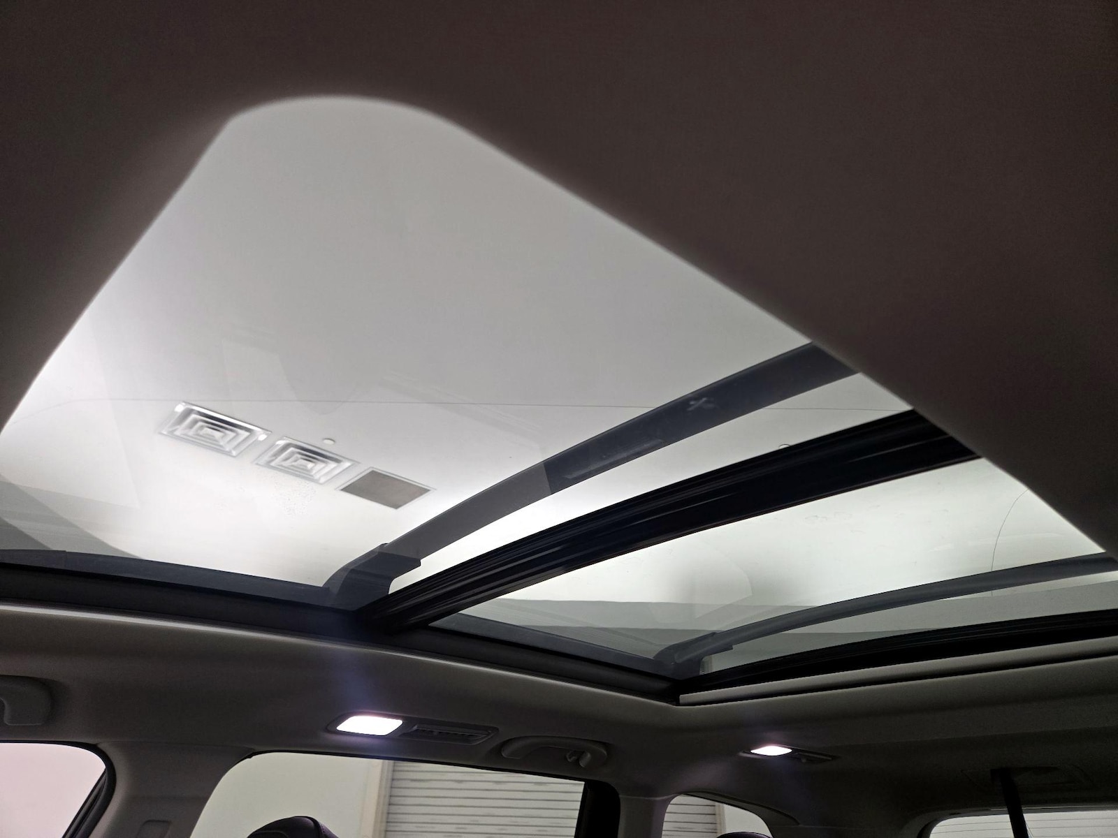2025 Subaru Ascent Bronze Edition - Photo 21