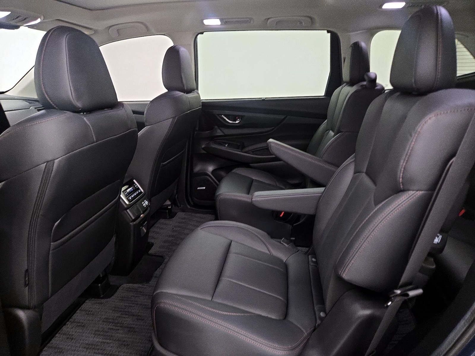 2025 Subaru Ascent Bronze Edition - Photo 22