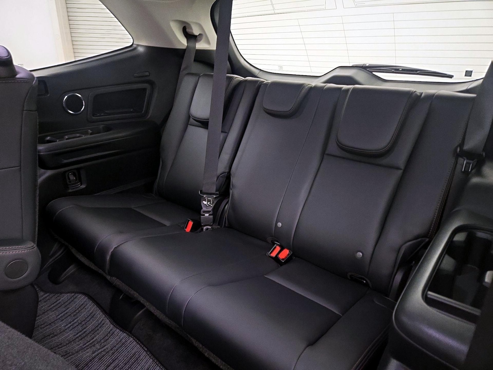 2025 Subaru Ascent Bronze Edition - Photo 23